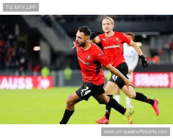 雷恩主场与朗斯互交白卷整场比赛节奏缓慢场面略显沉闷